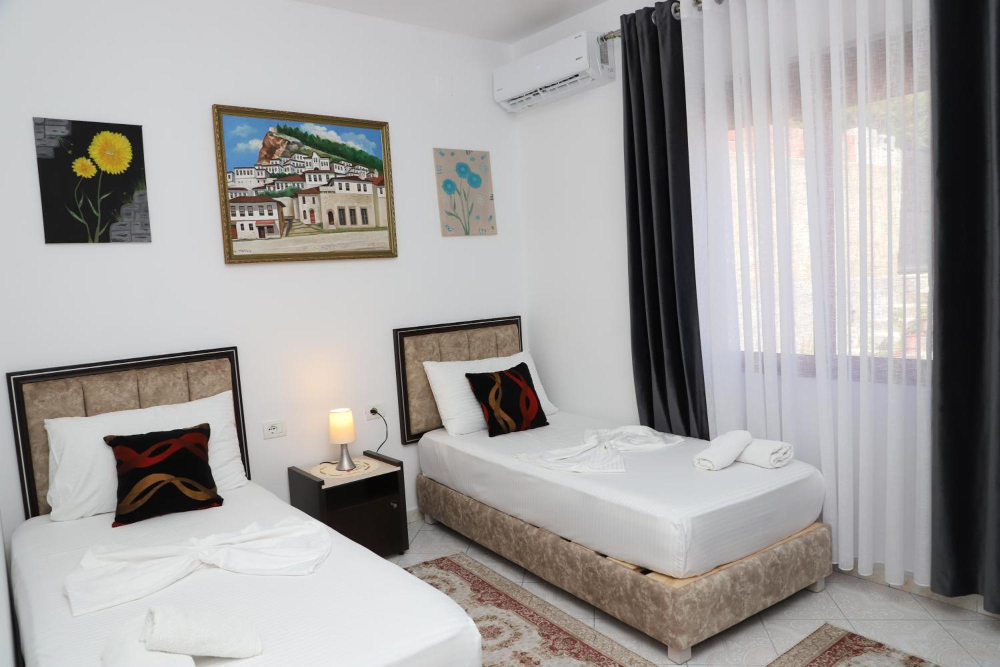Guest House Marjo Берат Экстерьер фото