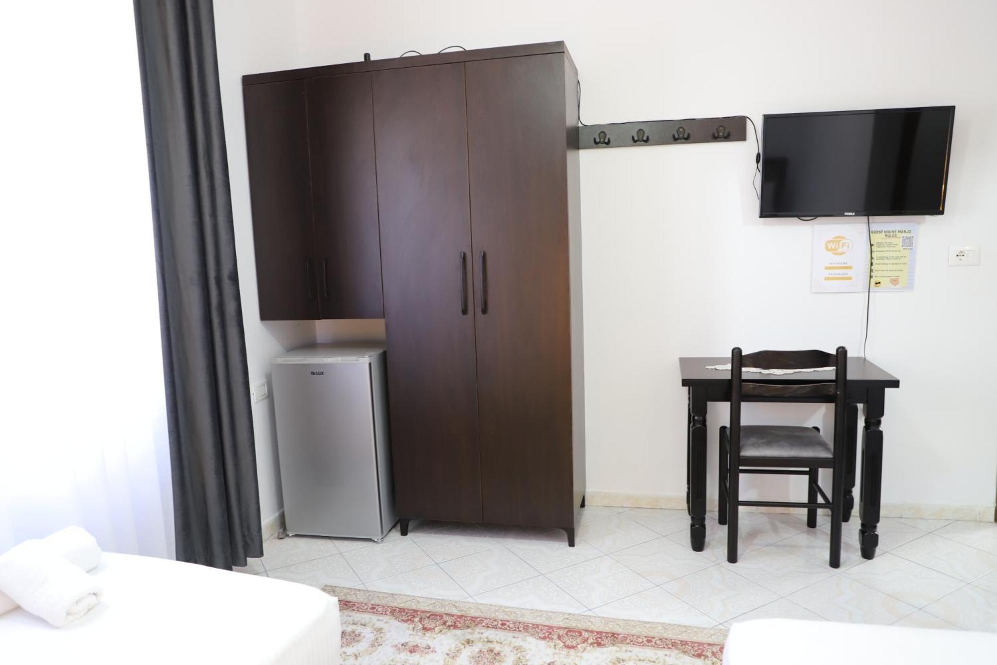Guest House Marjo Берат Экстерьер фото