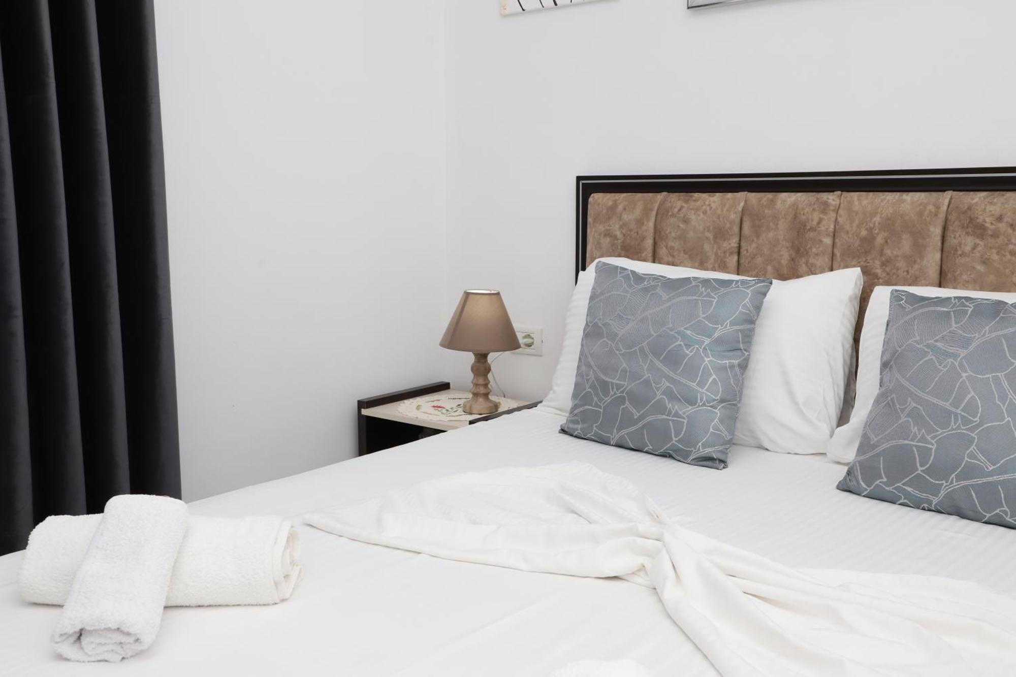 Guest House Marjo Берат Экстерьер фото
