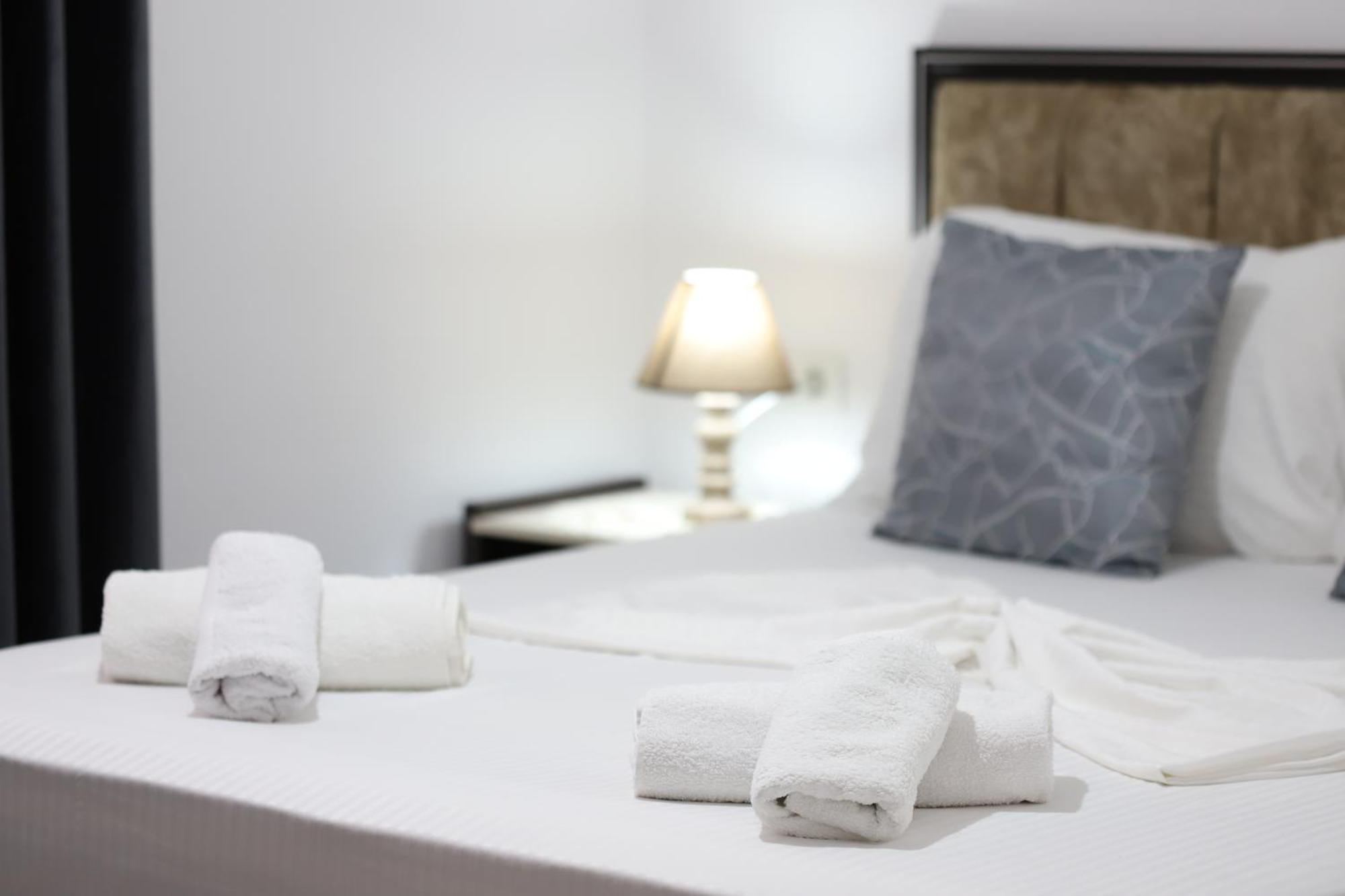 Guest House Marjo Берат Экстерьер фото